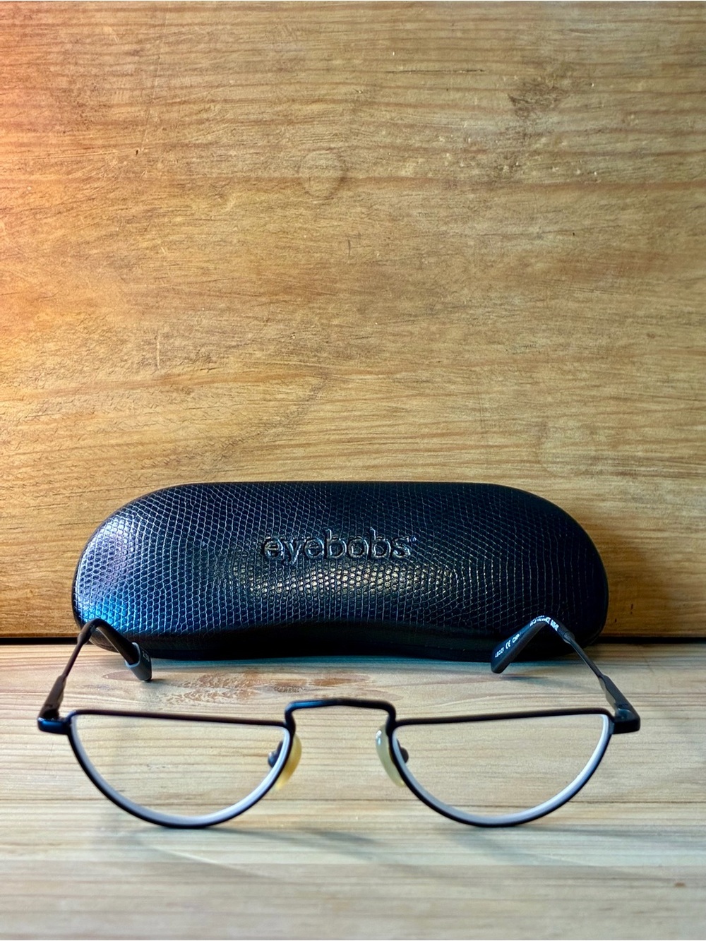 Mint Eyebobs Half The Chance Readers 2.5 Black Metallic in Box